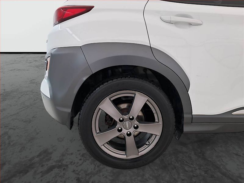 Hyundai Kona (2018) 1.0 T-GDI, Serv.kniha, Kůže - fotka 15 z 18