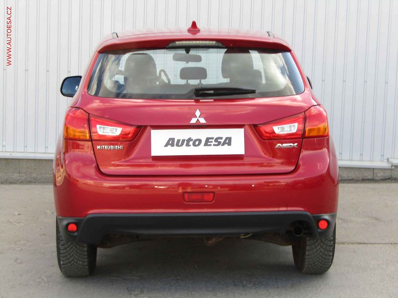 Mitsubishi ASX (2017) 1.6 MIVEC, 1.maj,ČR - fotka 5 z 16