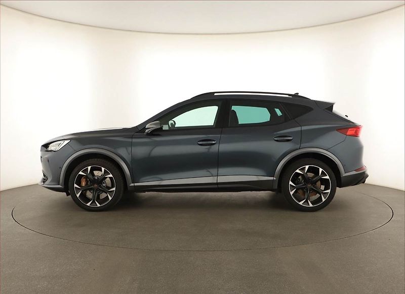Cupra Formentor (2021) 2.0 TSI VZ 4Drive - fotka 3 z 26