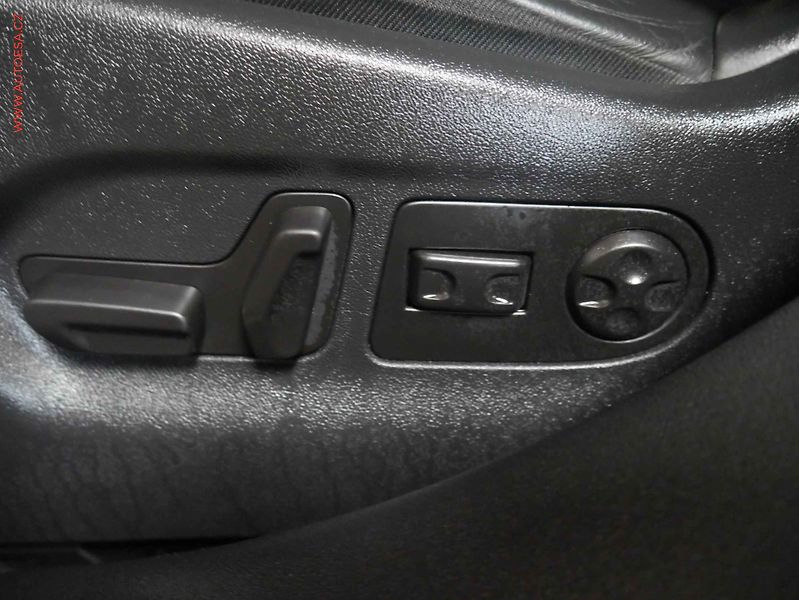 Citroën C5 (2012) 2.0 HDi, Exclusive - fotka 20 z 21