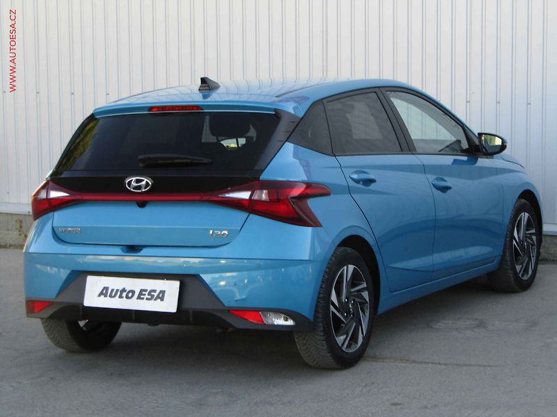 Hyundai i20 (2023) 1.2 CVVT, ČR, Smart, LED - fotka 4 z 21