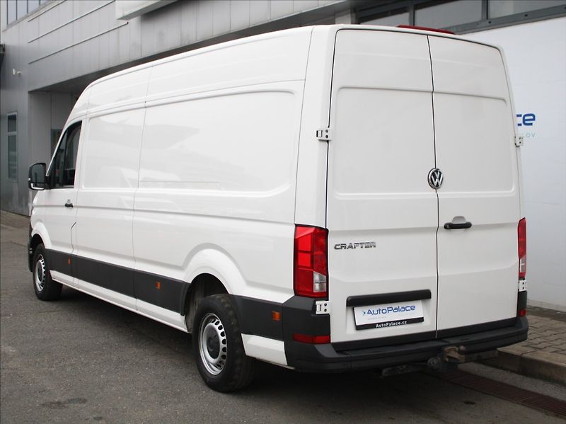 Volkswagen Crafter 2,0 TDi 35 DR 1.maj.Akční CENA - fotka 3 z 19