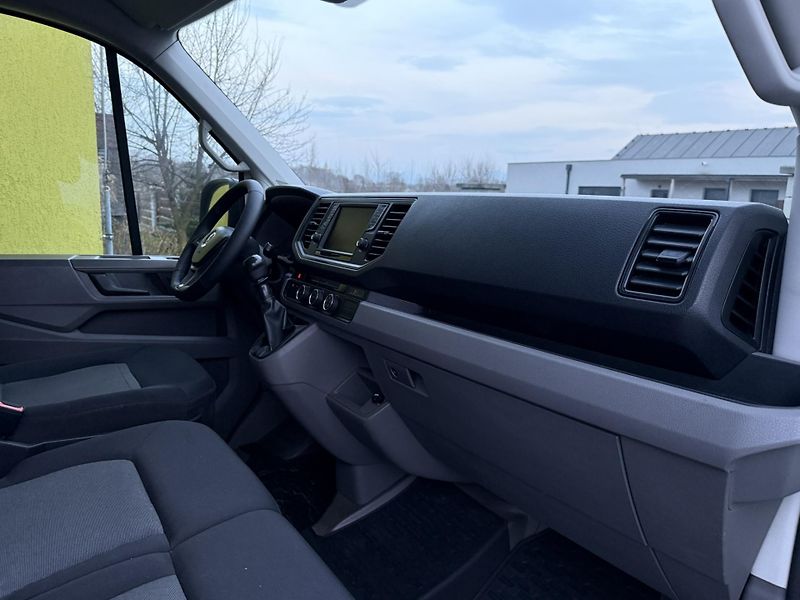Volkswagen Crafter (2019) 2.0TDi L2H2 112tKM! GARANCE KM - fotka 10 z 14