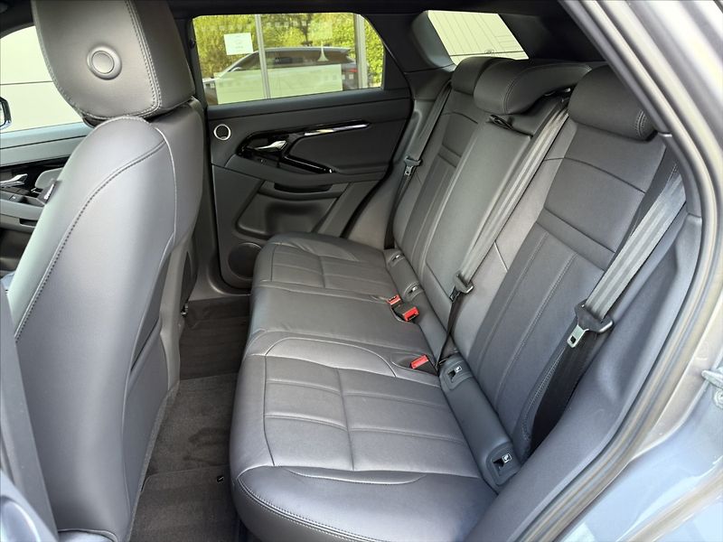 Land Rover Range Rover Evoque 1,5 DYNAMIC SE P269e - fotka 16 z 20