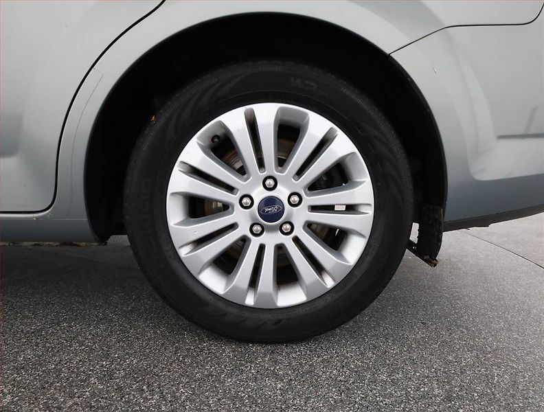 Ford Mondeo (2008) 1.8 TDCi, po STK, levný provoz - fotka 16 z 16
