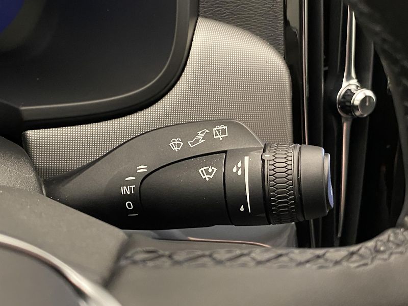 Volvo V90 T6 AWD PLUG-IN DARK PLUS AUT - fotka 23 z 59