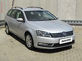 Volkswagen Passat (2011) 1.6 TDi, AC, tempo, park - náhled 1