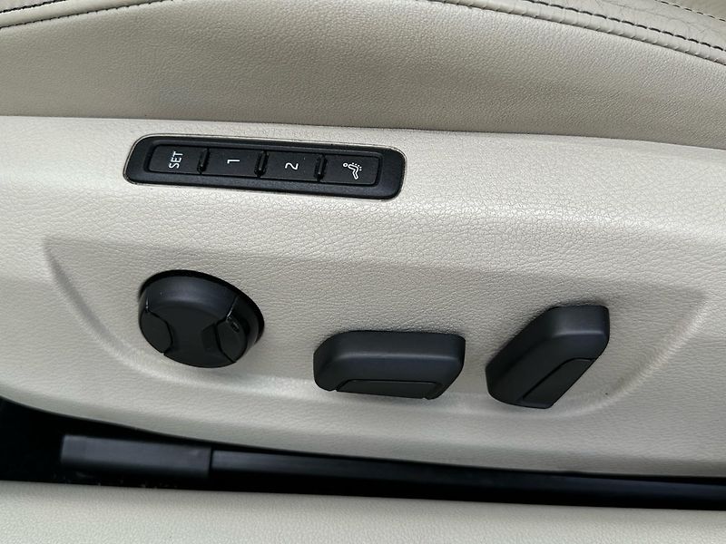 Škoda Superb 2.0 TDI LK 4x4 DSG - fotka 23 z 30