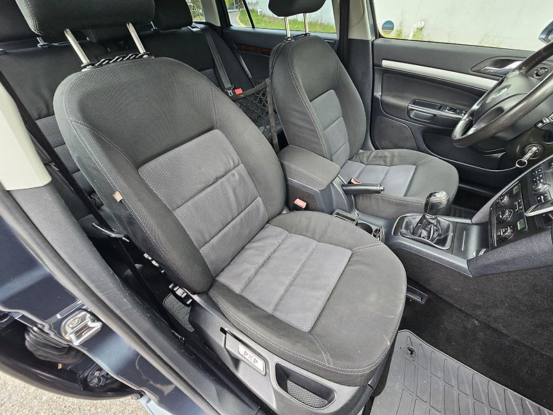 Škoda Octavia (2006) 2 2.0FSI 4X4 TAŽNÉ  - fotka 15 z 18