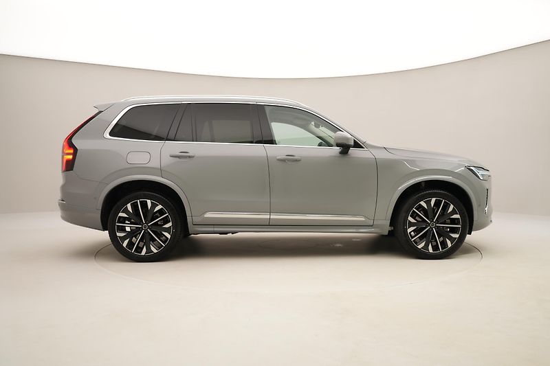 Volvo XC90 (2026) B5 AWD AUT BRIGHT PLUS 7míst - fotka 13 z 67