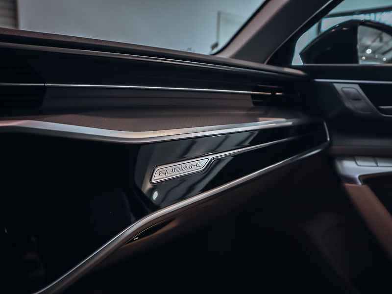 Audi A6 50TDI Quattro ACC Sport - fotka 17 z 28
