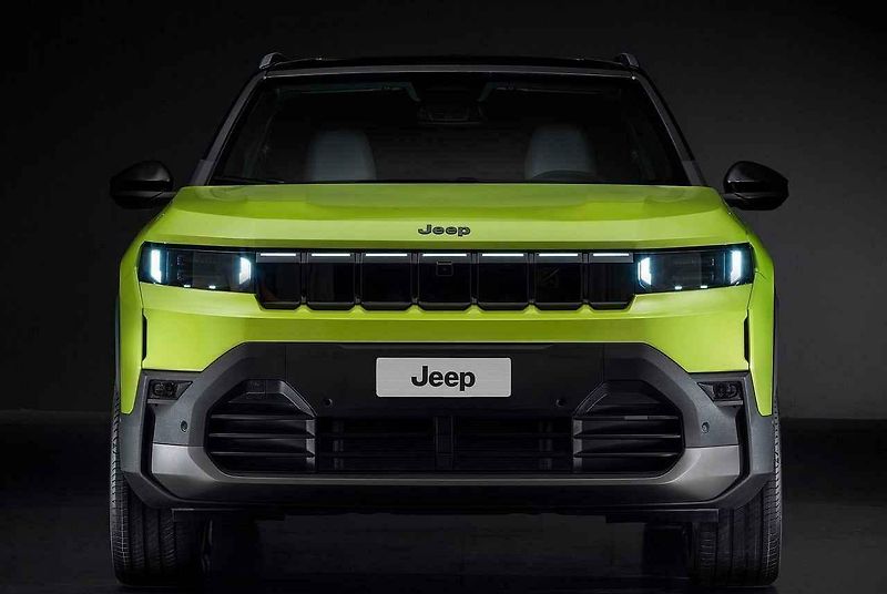Předprodukční exemplář nové generace Jeepu Compass dorazil do Česka.