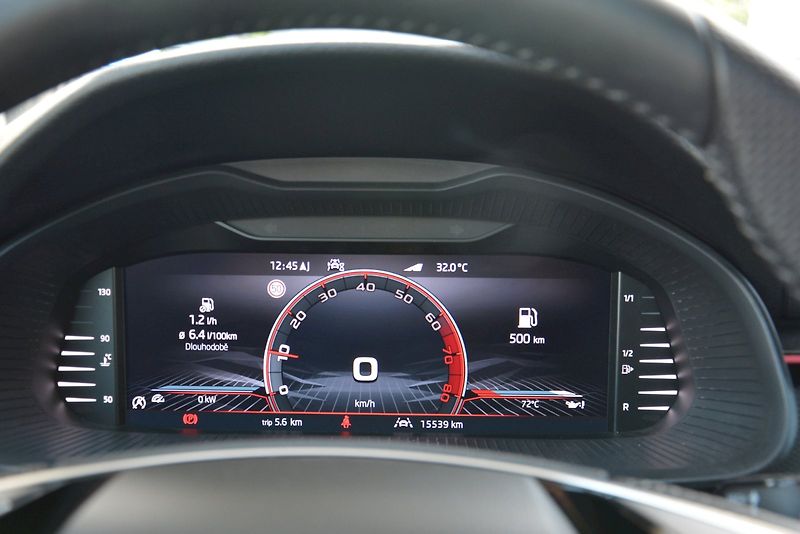Škoda Scala (2025) 1.0 TSI 85 KW Monte Carlo - fotka 6 z 22