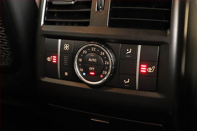 Mercedes-Benz GLS (2017) 500 4MATIC - fotka 18 z 21