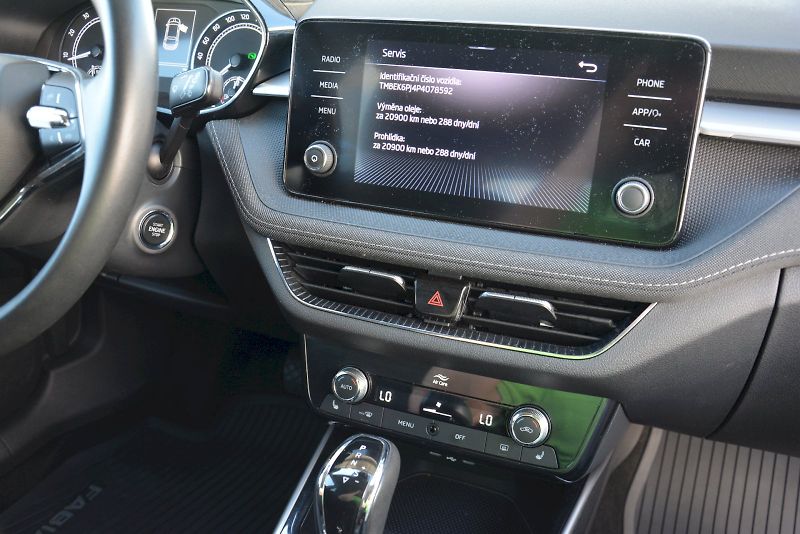 Škoda Fabia (2023) 1.5 TSI 110 kW Style PLUS DSG - fotka 24 z 26