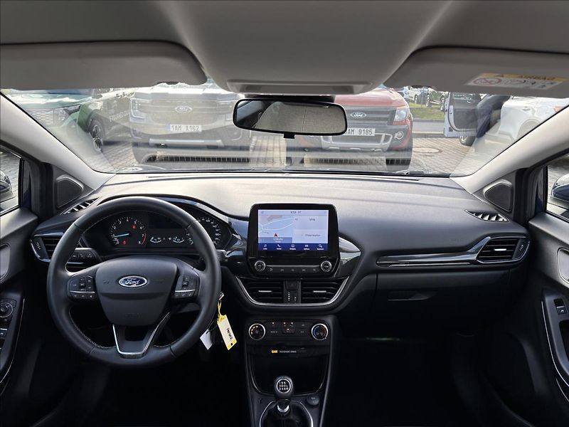 Ford Puma 1,0 EcoBoost  92kW Titanium - fotka 14 z 32