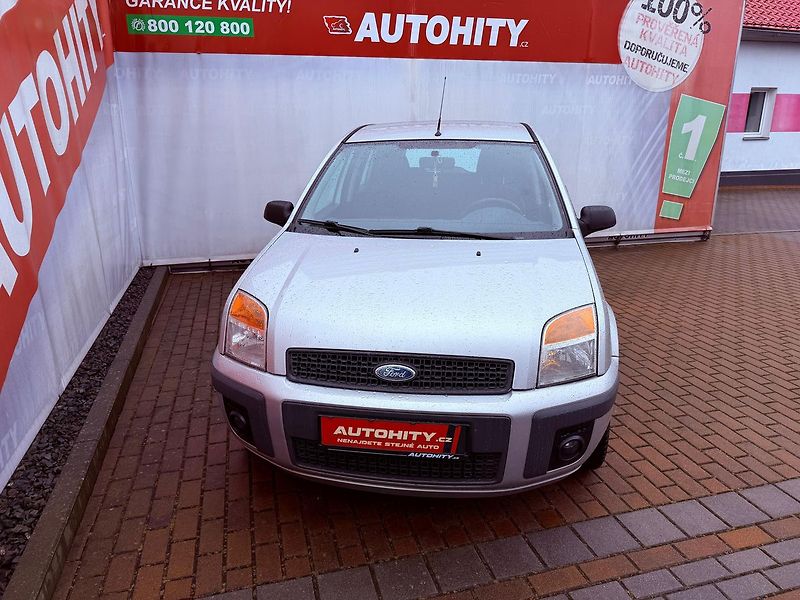 Ford Fusion 1.4, ČR, Klimatizace - fotka 2 z 22