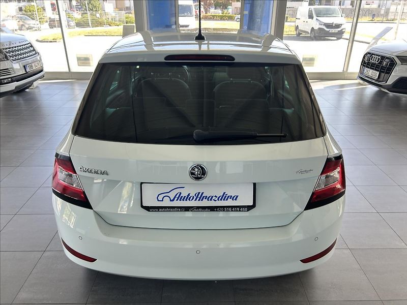 Škoda Fabia 1,0   MPI 55kW,SERVISNÍ KNÍŽKA - fotka 5 z 22