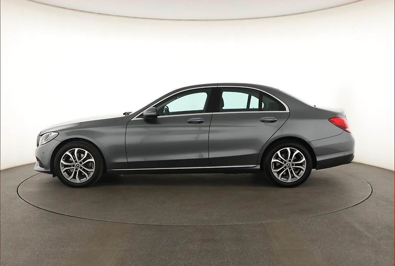 Mercedes-Benz Třídy C (2017) C 220 d, Automat - fotka 3 z 20