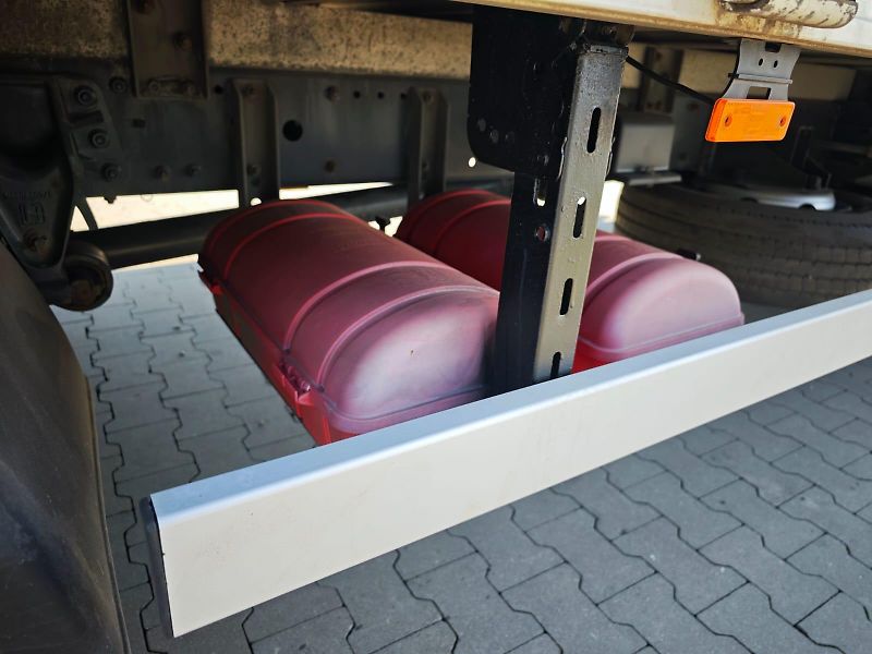DAF LF 230, 12t, 18 palet, 2x shrnova - fotka 28 z 36