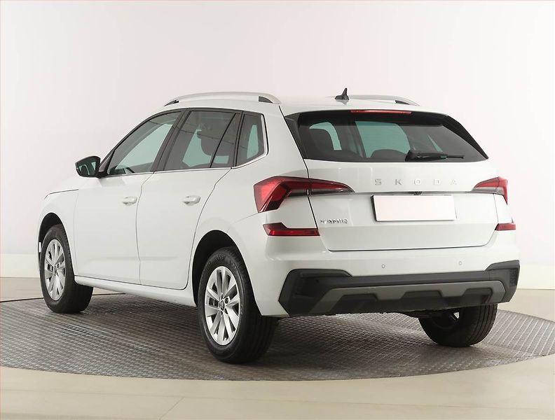 Škoda Kamiq (2025) Selection 1.0 TSI - fotka 4 z 25