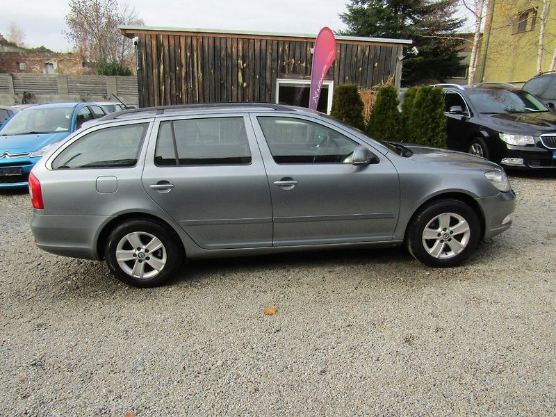 Škoda Octavia (2013) 1.6 TDI 77kW NAVIGACE - fotka 9 z 38