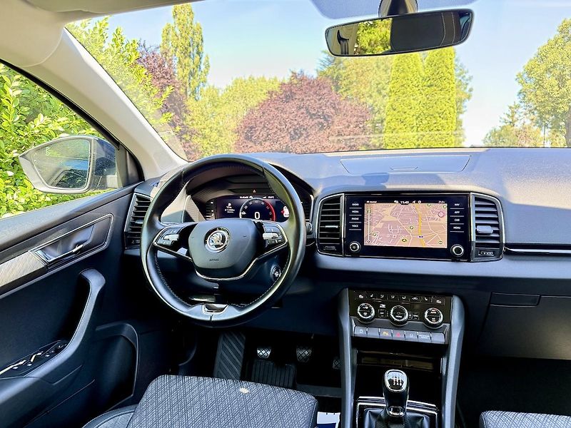 Škoda Karoq (2022) 2.0TDi STYLE KAMERA,TAŽNÉ,ČR - fotka 6 z 19