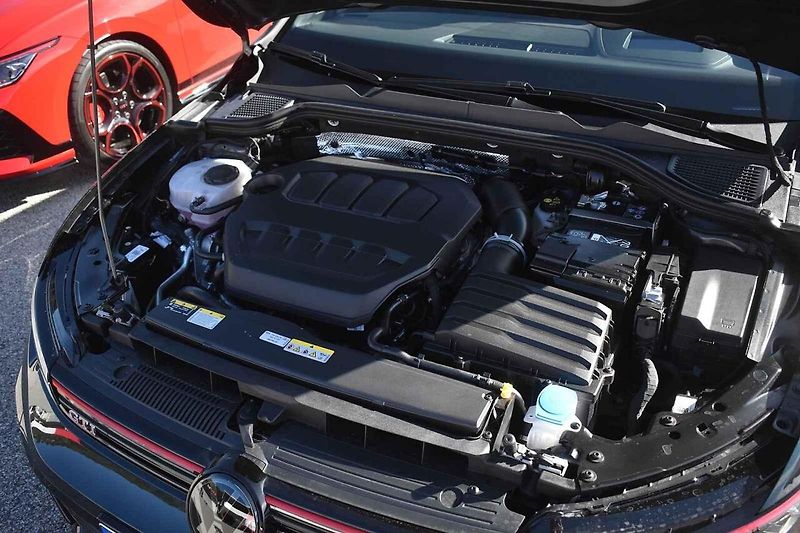 Auto je již držitelem na severní smyčce okruhu Nürburgring.