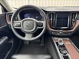 Volvo XC60 2,0 T8 AWD Recharge Plus Dark - náhled 26