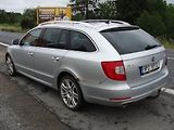 Škoda Superb 2.0 TDi, 125 kW, 4X4, klima - náhled 2