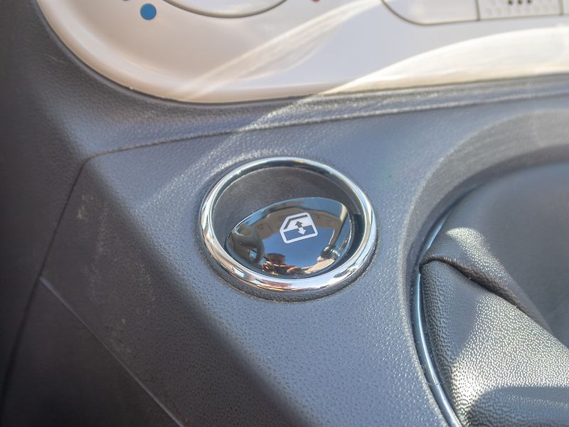 Fiat 500 (2016) 1.2i 51KW – KABRIO - fotka 24 z 45