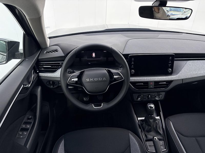 Škoda Kamiq (2026) Classic 6MP 1,0TSI - fotka 4 z 6