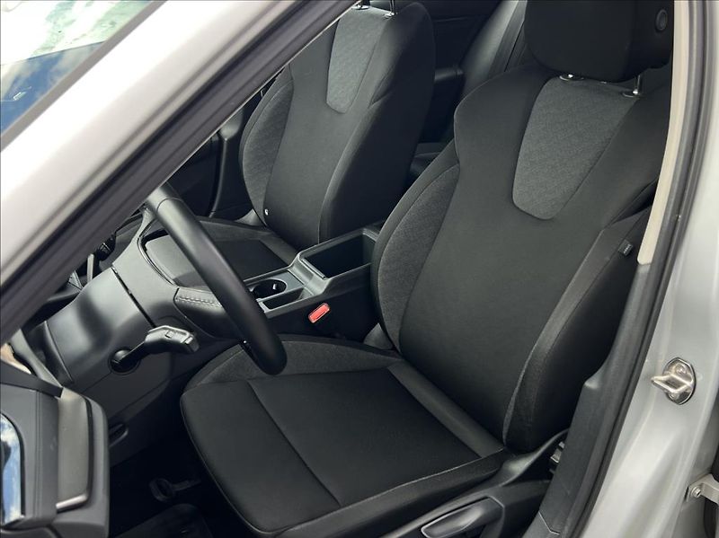 Škoda Octavia 2,0 TDI 85kW Active Combi - fotka 10 z 23