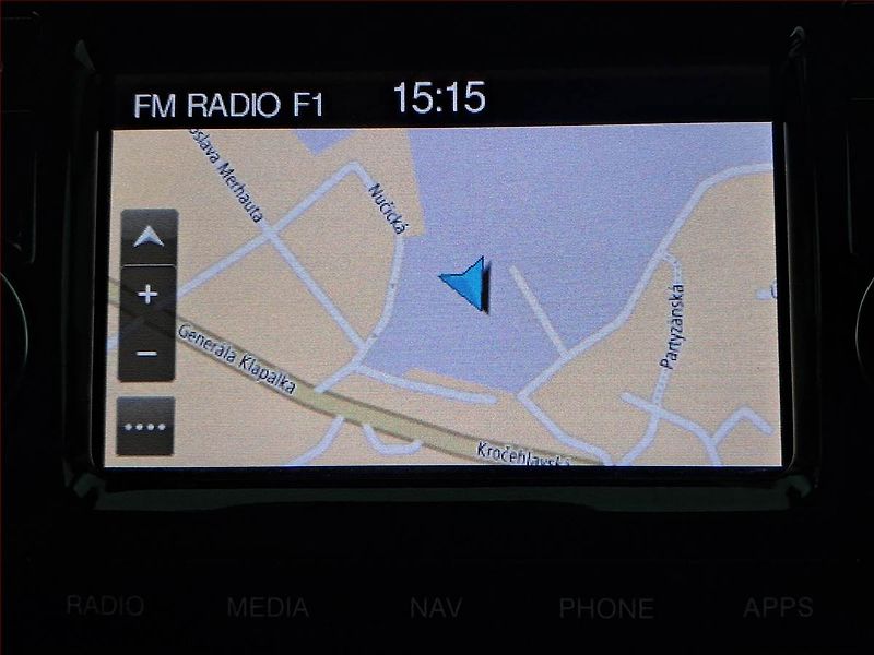Fiat Tipo (2017) 1.4 T-Jet LPG, LPG, Navi - fotka 18 z 19