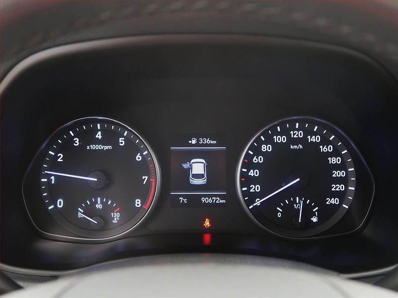 Hyundai i30 (2018) Style 1.0 T-GDI, Tempomat - fotka 11 z 17