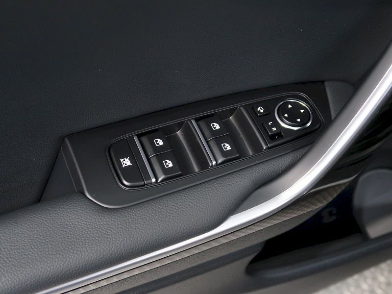 Kia XCeed (2025) TOP 1.5T-GDI 103KW DCT - fotka 32 z 35