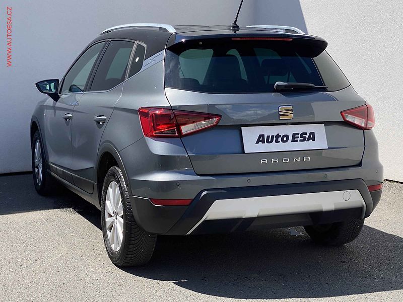 Seat Arona (2018) 1.0 TSi, Xcellence, DSG - fotka 6 z 19