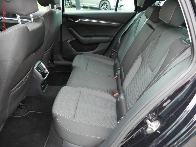 Škoda Octavia (2020) 1.5 TSi, Style, LED, navi - fotka 10 z 19