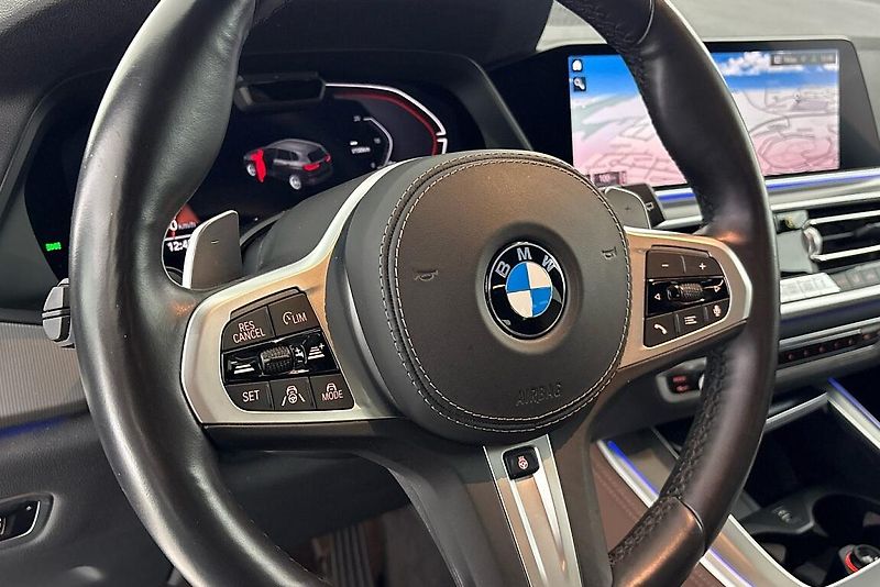 BMW X5 xDrive40i - fotka 23 z 27
