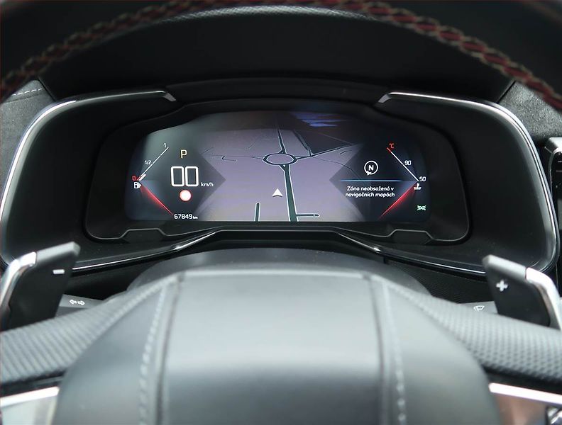 DS Automobiles DS7 Crossback (2022) Performance Line 1.6 PureTech - fotka 11 z 18