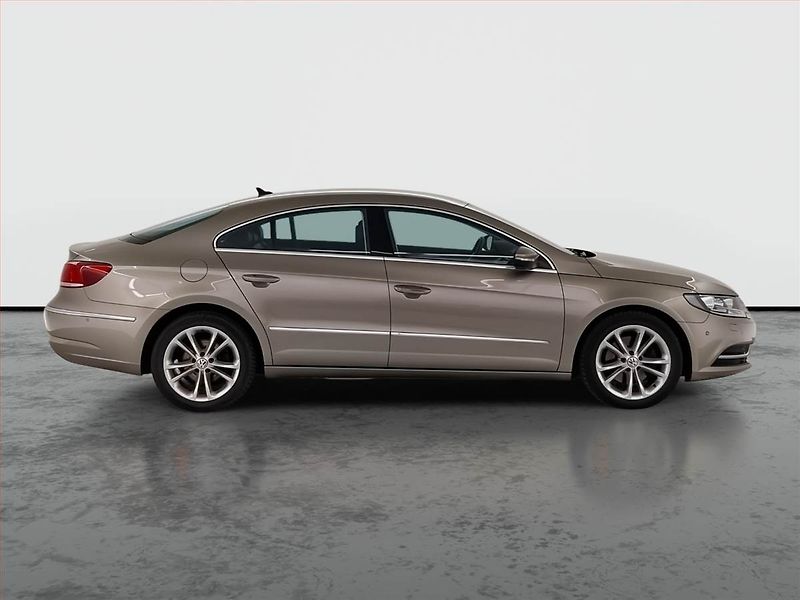 Volkswagen CC (2013) Highline 2.0 TDI, Kůže, Navi - fotka 6 z 29