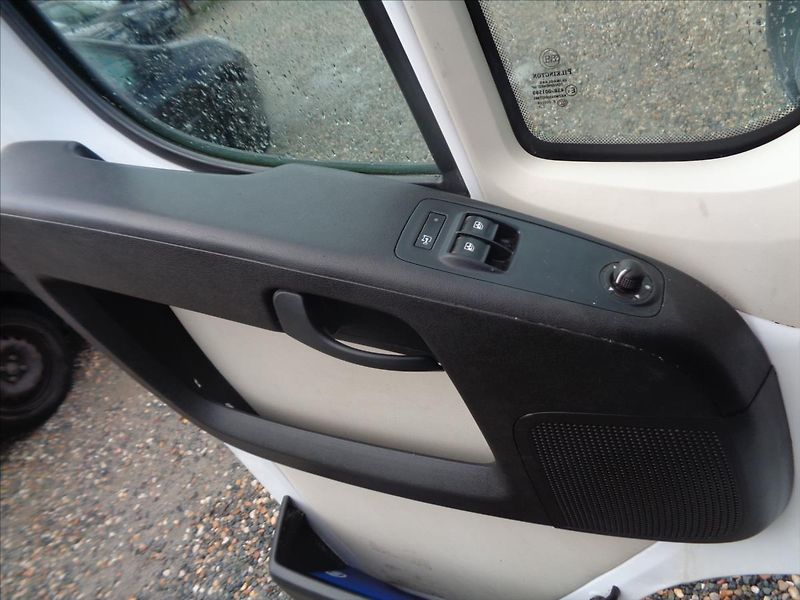Fiat Ducato 2,3 TDI - fotka 13 z 15