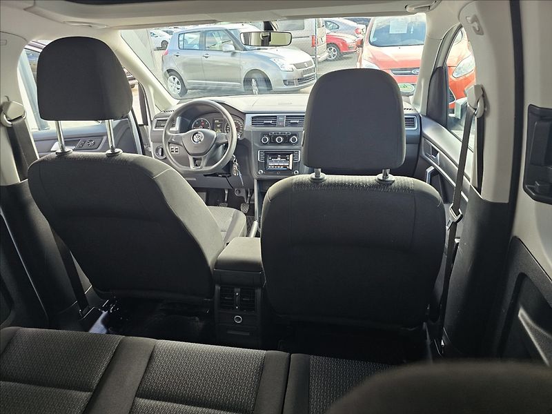 Volkswagen Caddy 2,0 TDi 75KW TREND TZ STK DPH - fotka 29 z 46