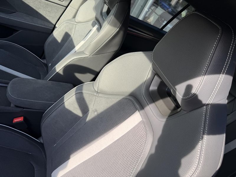 Škoda Kodiaq (2026) 2.0TDI 142kW 4X4 SP DCC TZ NT! - fotka 36 z 48