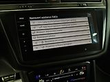 Volkswagen Tiguan Allspace R-LINE 180kW DCC H&K HUD PANO - náhled 26
