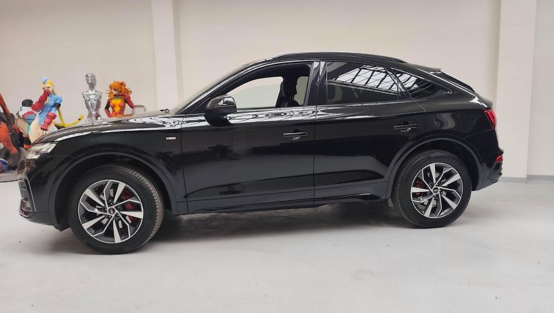 Audi Q5 (2023) Sportback S-line, B&O, Quattro - fotka 1 z 95