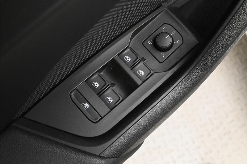 Škoda Octavia 2,0 TDI 110kW 4x4 DSG Ambition - fotka 25 z 30