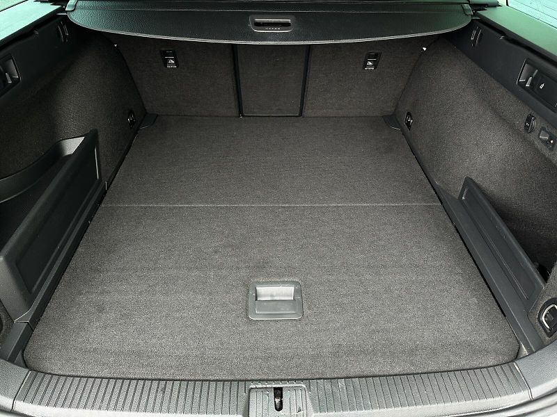 Volkswagen Passat 2.0TDi 4x4 DSG 190PS Kůže ACC - fotka 37 z 40