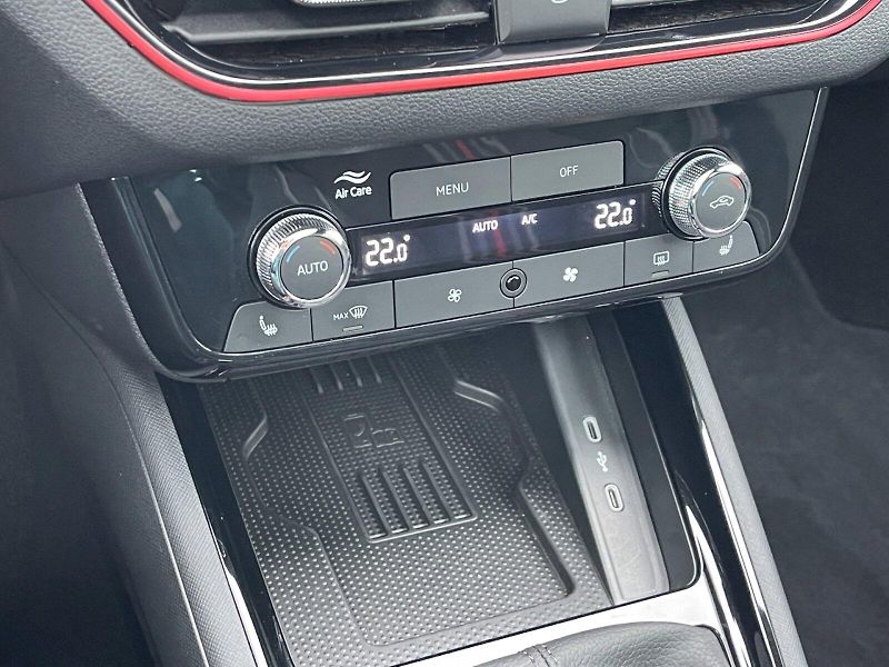 Škoda Scala (2026) 1.5 TSI 110 kW Monte Carlo - fotka 13 z 35