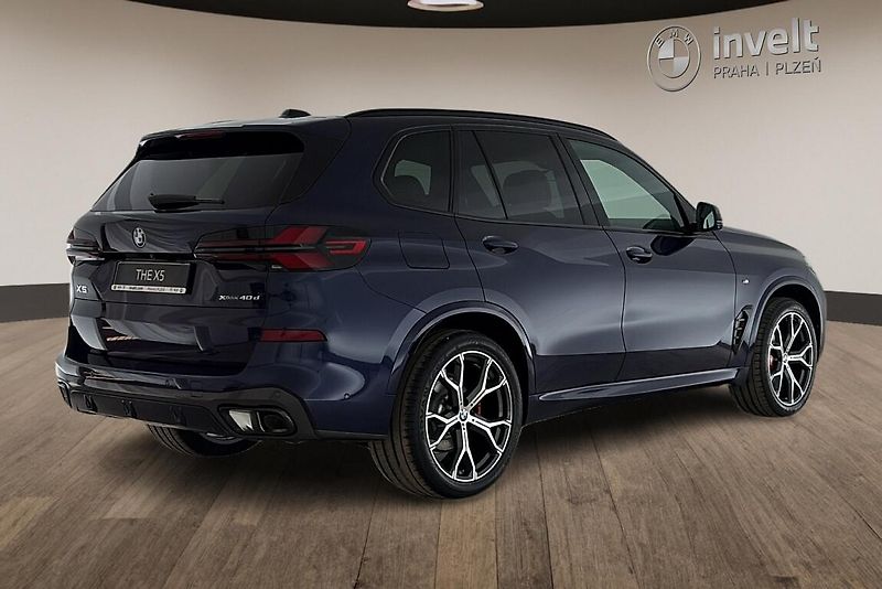 BMW X5 xDrive40d - fotka 3 z 26